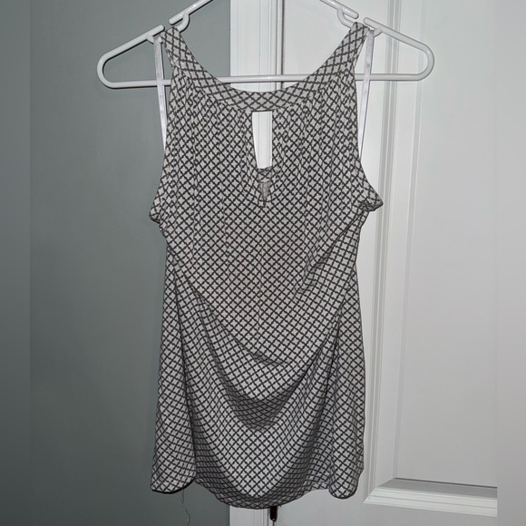 Source Unknown Geometric Tank Top - Picture 2 of 4